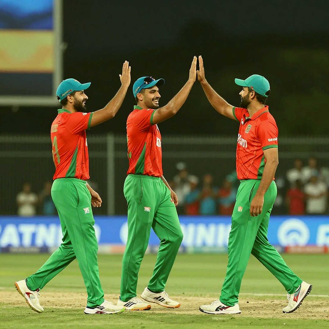 নিলাম খাতার ২৭ কোটি: এক উইকেটকিপার কীভাবে ক্রিকেটের দামের মানচিত্র বদলে দিলেন